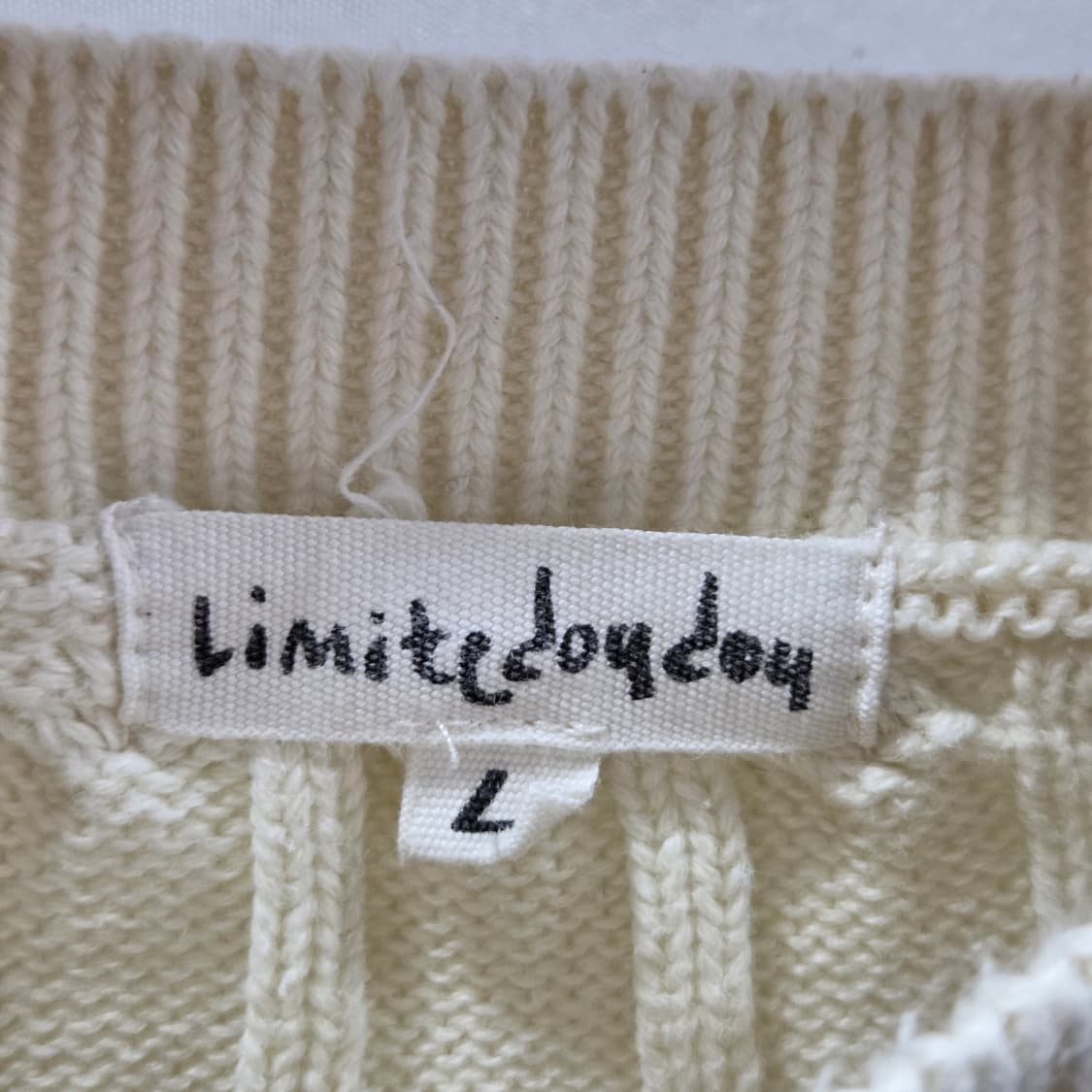 리미떼두두 키즈 그림자수 케이블 니트 L 상품이미지2