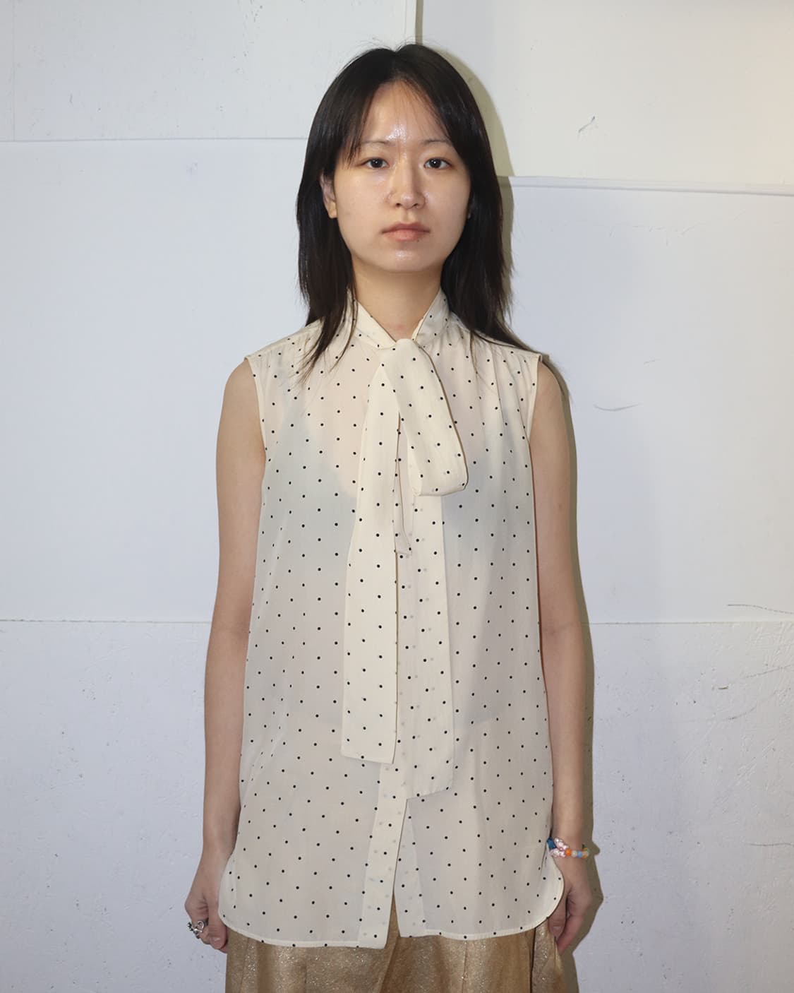 셀린느 by 피비 파일로 도트 타이 실크 블라우스 상품이미지1