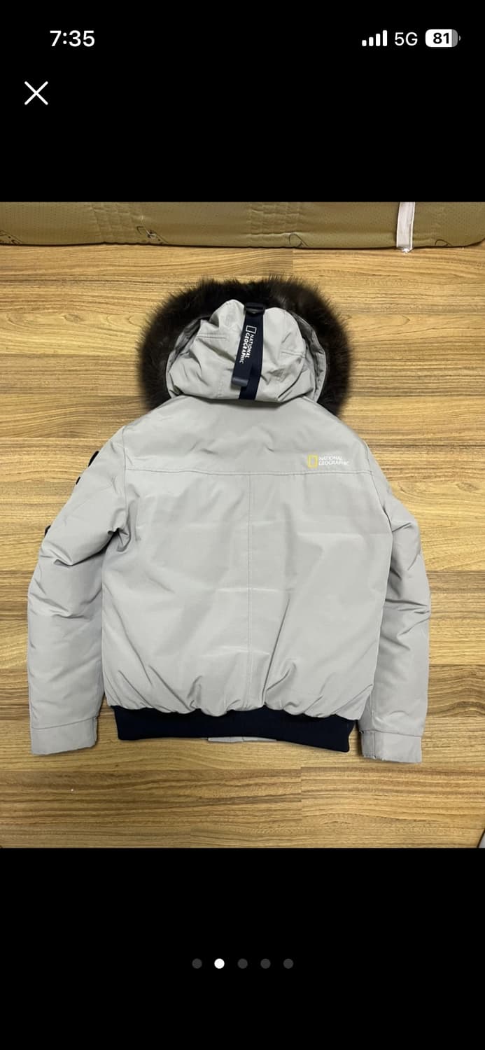 내셔널지오그래픽 숏패딩 팝니다. 상품이미지2