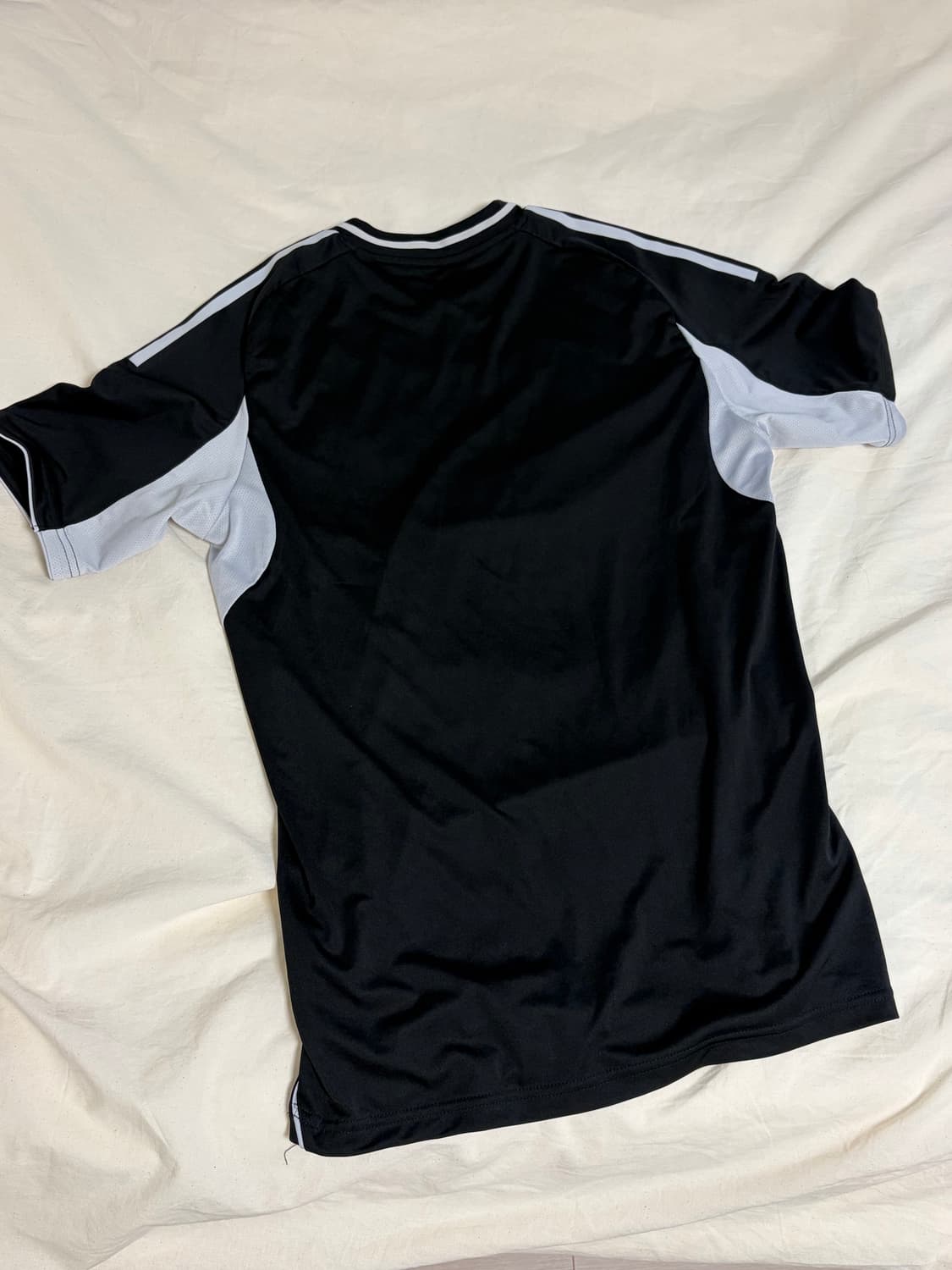 아디다스 유니폼 L 상품이미지3