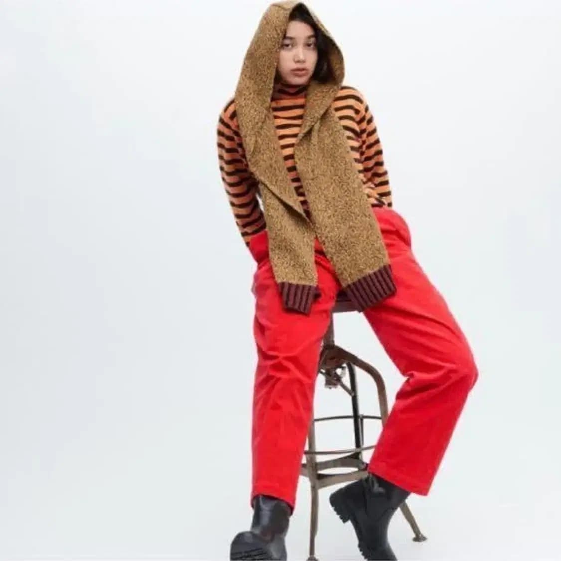 유니클로 마르니 후드 머플러 상품이미지3