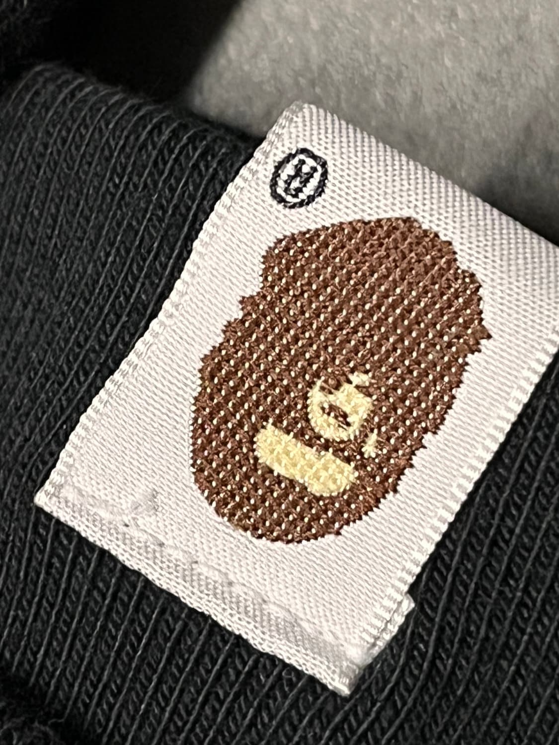 새상품  베이프 아디다스 흑계 콜라보 샤크 후드집업 상품이미지6