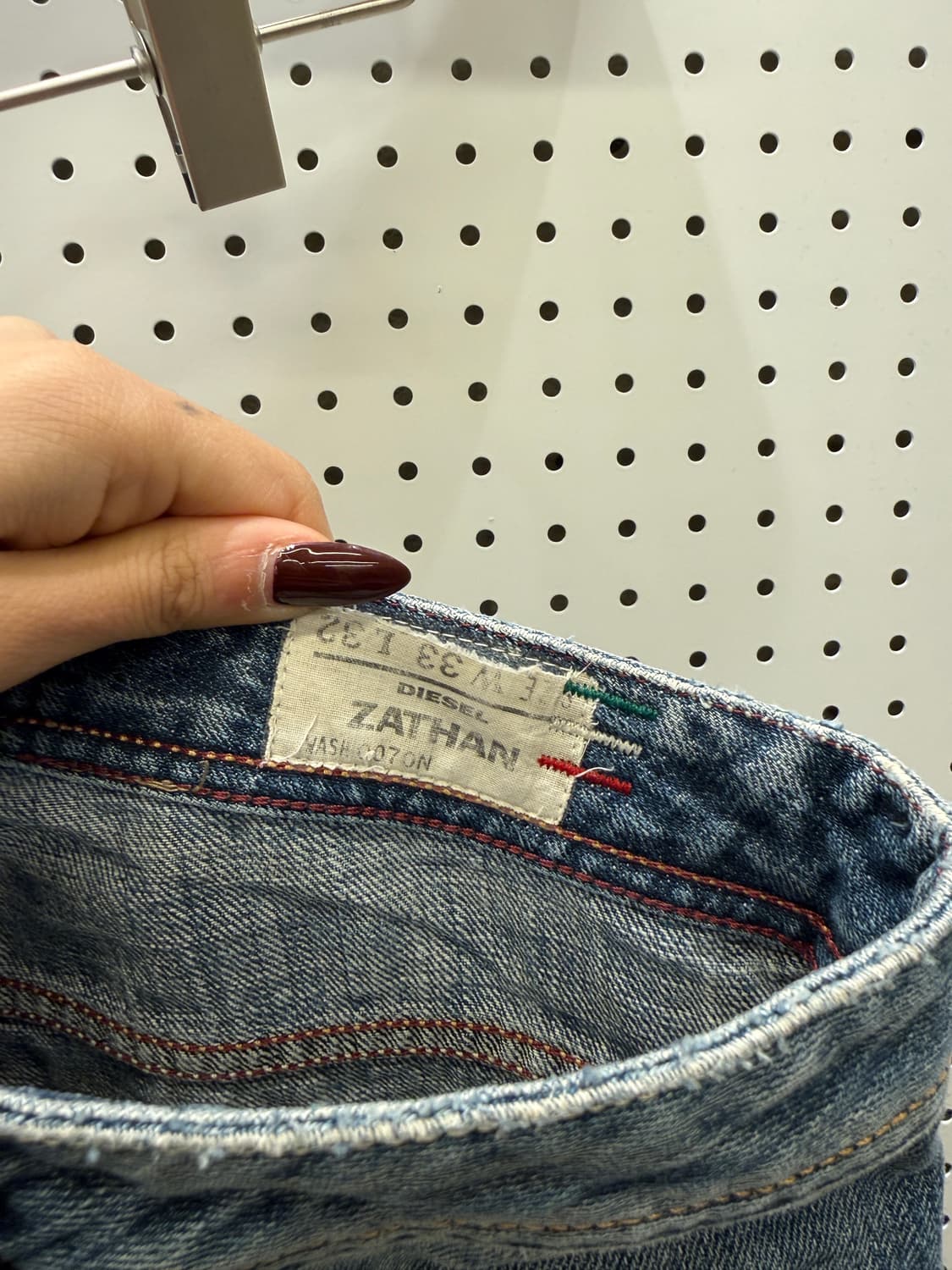 디젤 라이트닝 워싱 부츠컷 데님 팬츠 U1244 상품이미지5