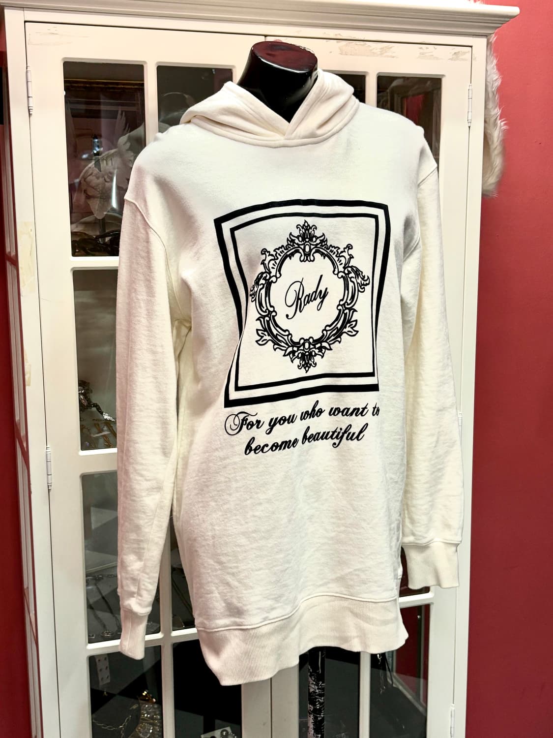 Rady big logo hoodie 레디 빅 로고 후드티 상품이미지1