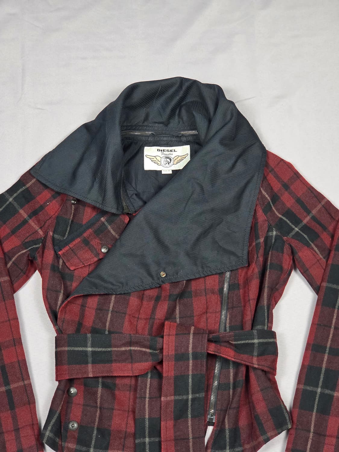 [디젤] 와이드 카라 타탄체크 사선 지퍼 벨티드 자켓 | A00156 상품이미지2