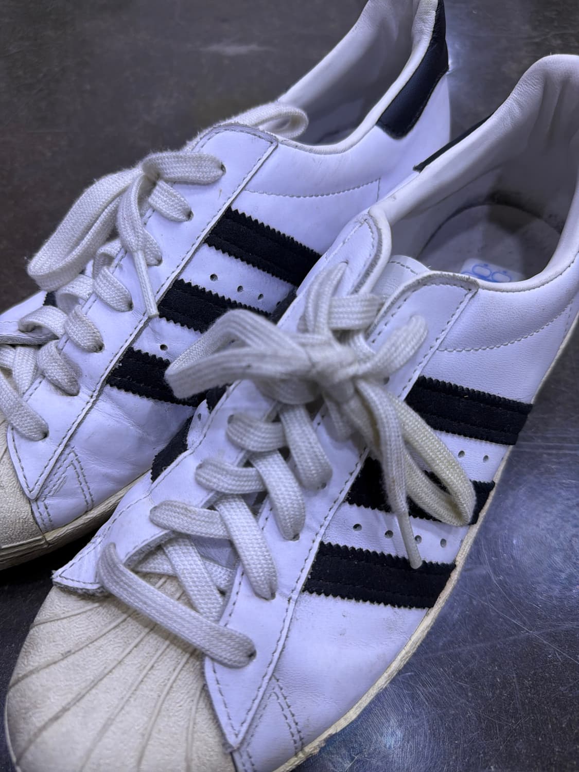 아디다스 80's 슈퍼스타 빈티지 화이트 블랙 스니커즈 260 상품이미지4
