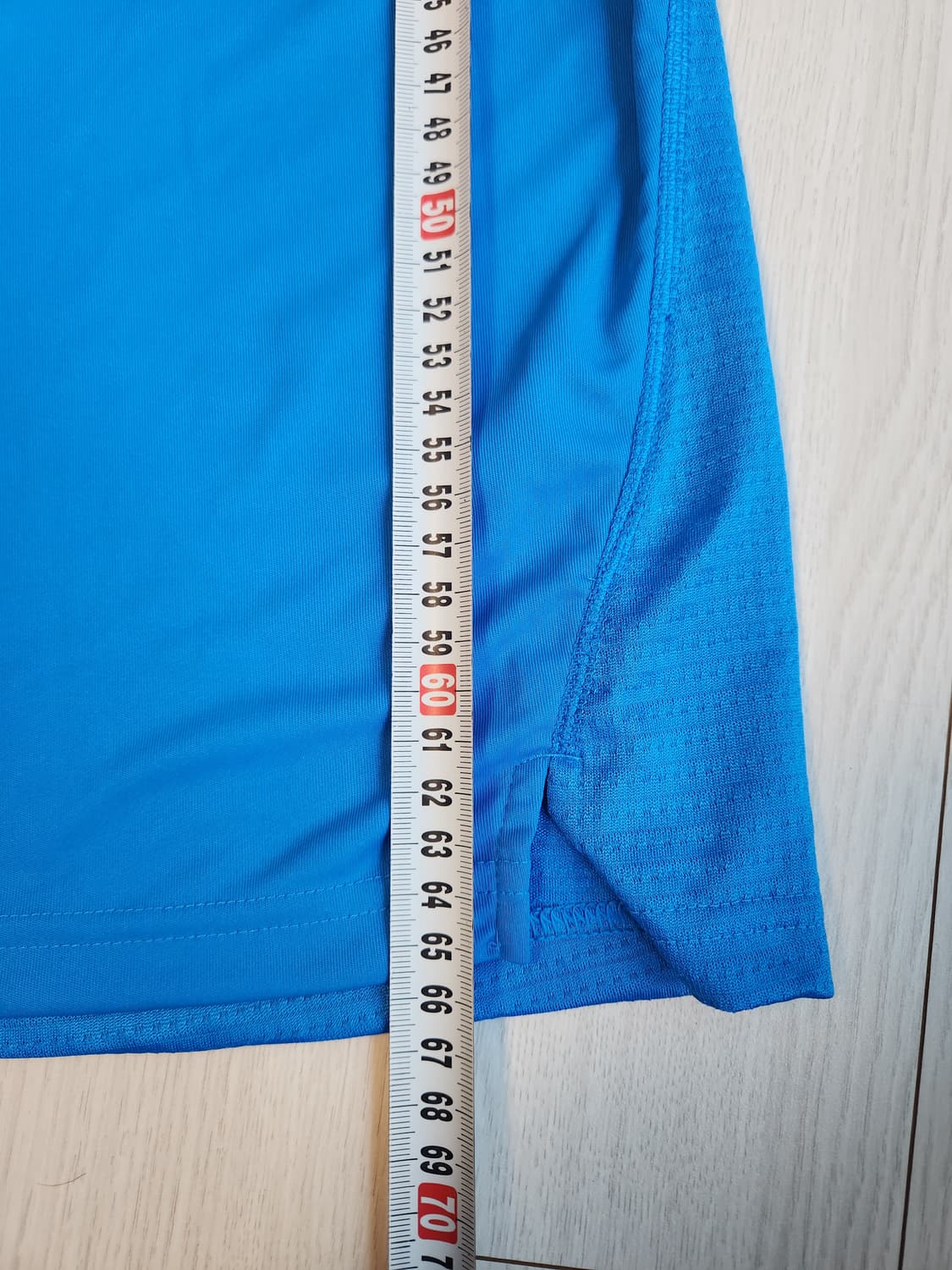 새상품급) 아디다스 러닝 에어로레디 원더런 반팔티 사이즈105 xl

가 상품이미지3