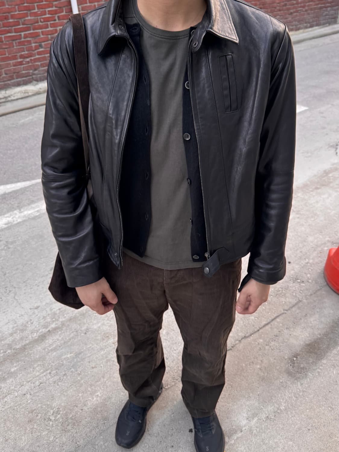 해칭룸 레더자켓 상품이미지5