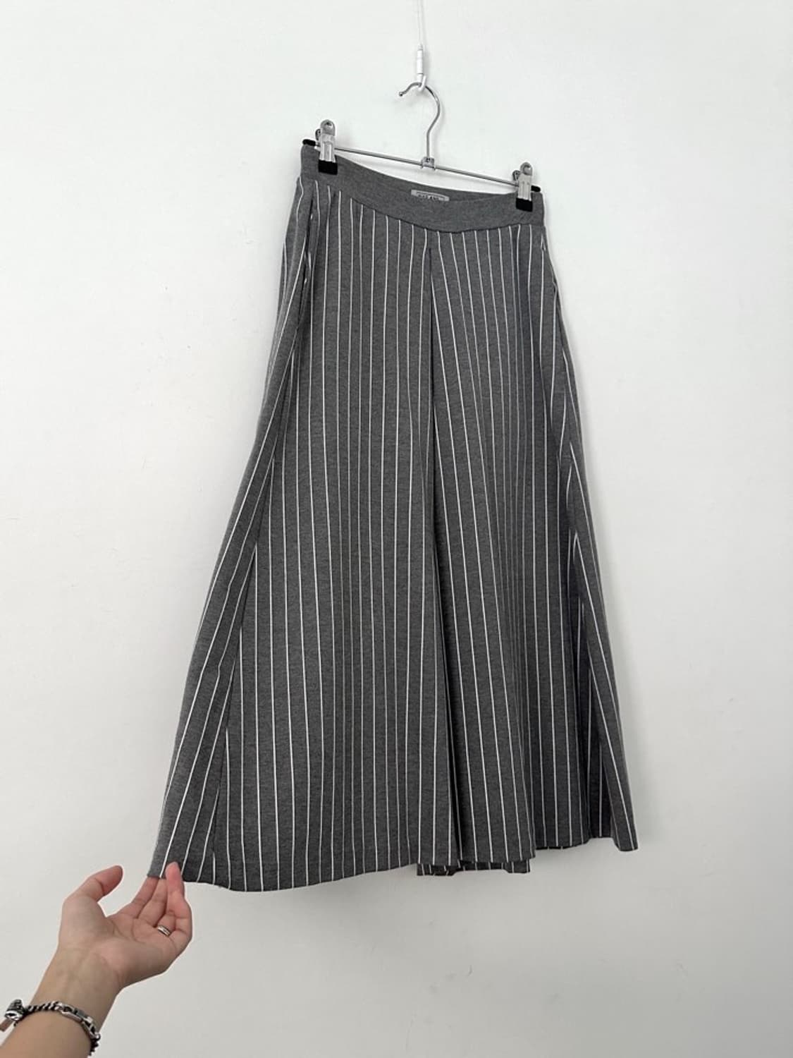 NIKO AND stripe bermuda pants / grey 상품이미지6