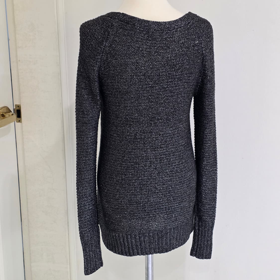 캘빈클라인 빈티지 헤비메탈 트임 블랙글리터 니트 상품이미지7