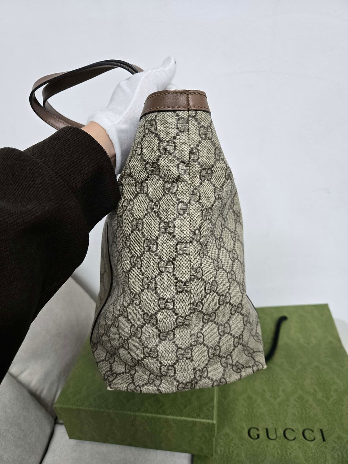 [보증서 정품] 구찌 시그니처 토트백 상품이미지3