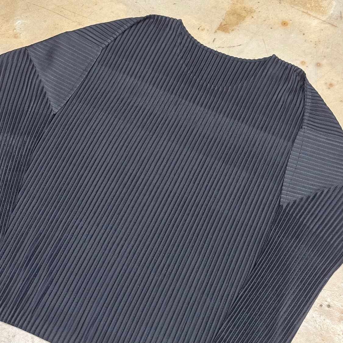 3 이세이 미야케 플리즈 플리츠 롱슬리브 상품이미지1