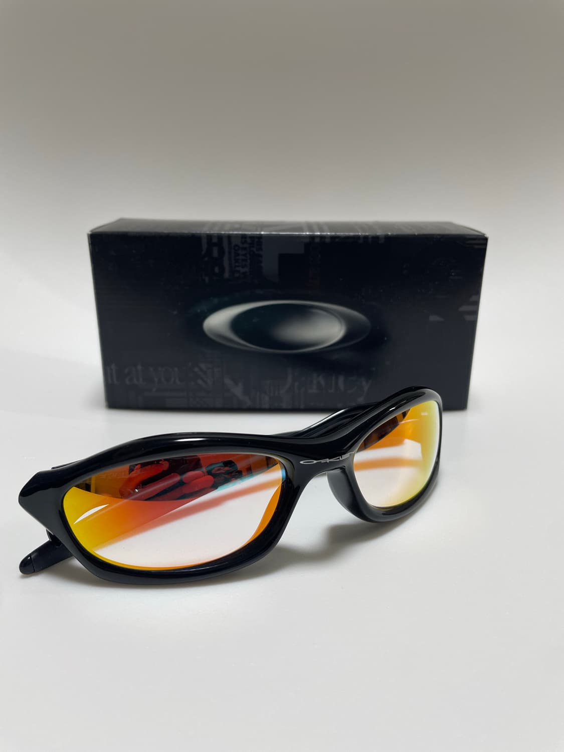 오클리 언노운 선글라스 클리어 루비 상품이미지2