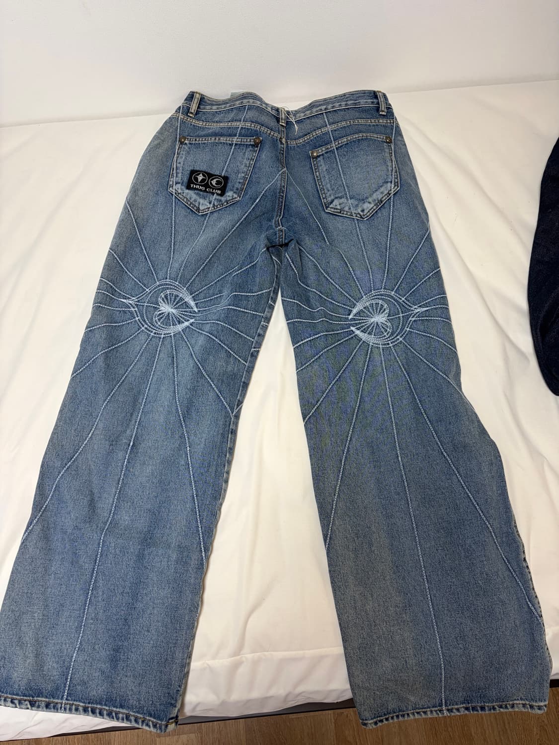 떠그클럽 체인 스티치 데님 팬츠 3사이즈 상품이미지3