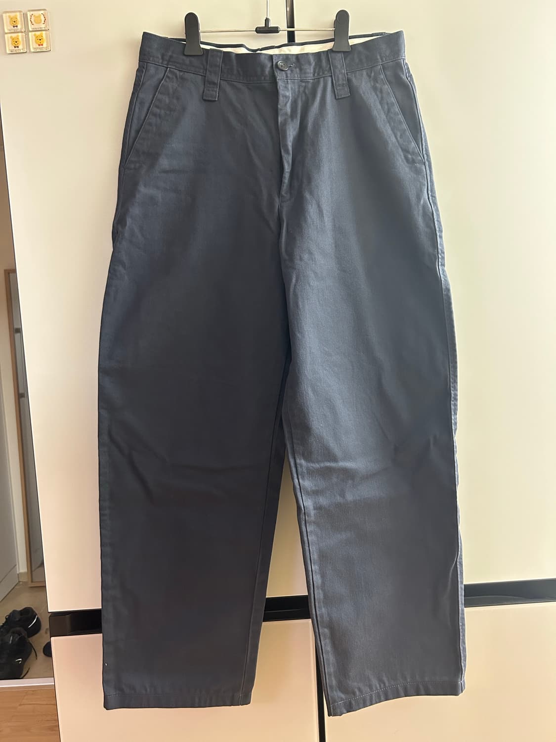 유니클로 와이드 치노 팬츠 네이비 79 팝니다 상품이미지1