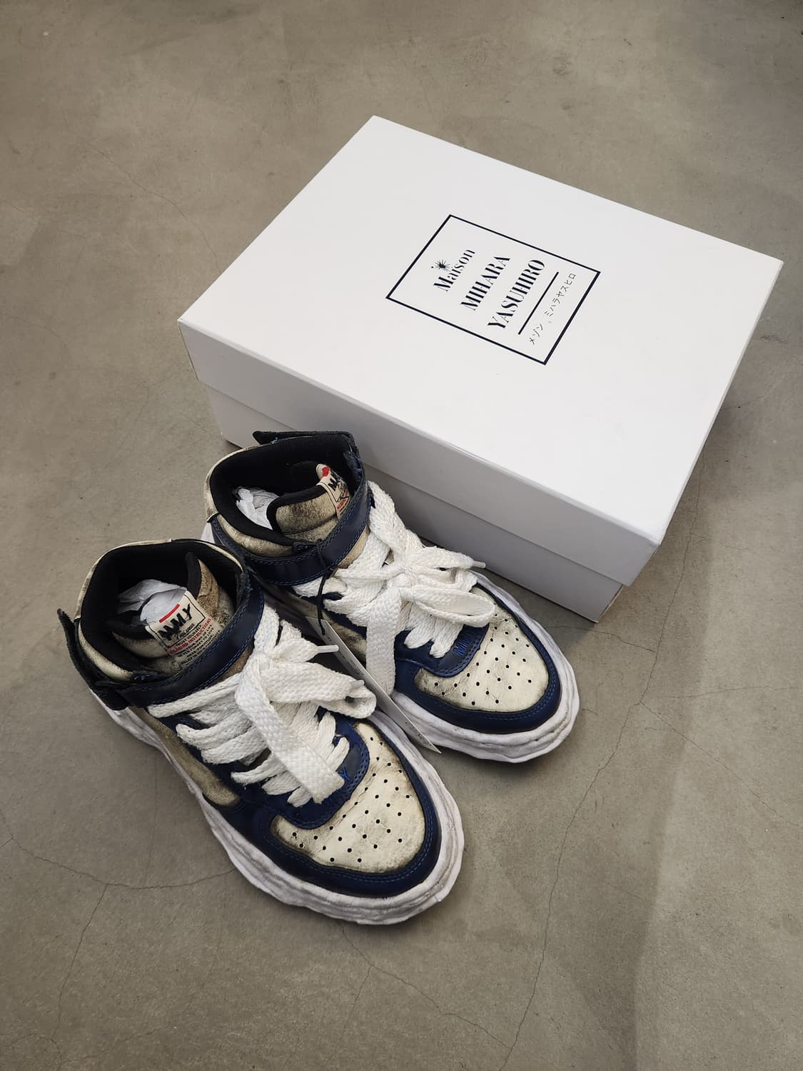 미하라 야스히로 웨인 브러쉬드 페이턴트 레더 하이 상품이미지2