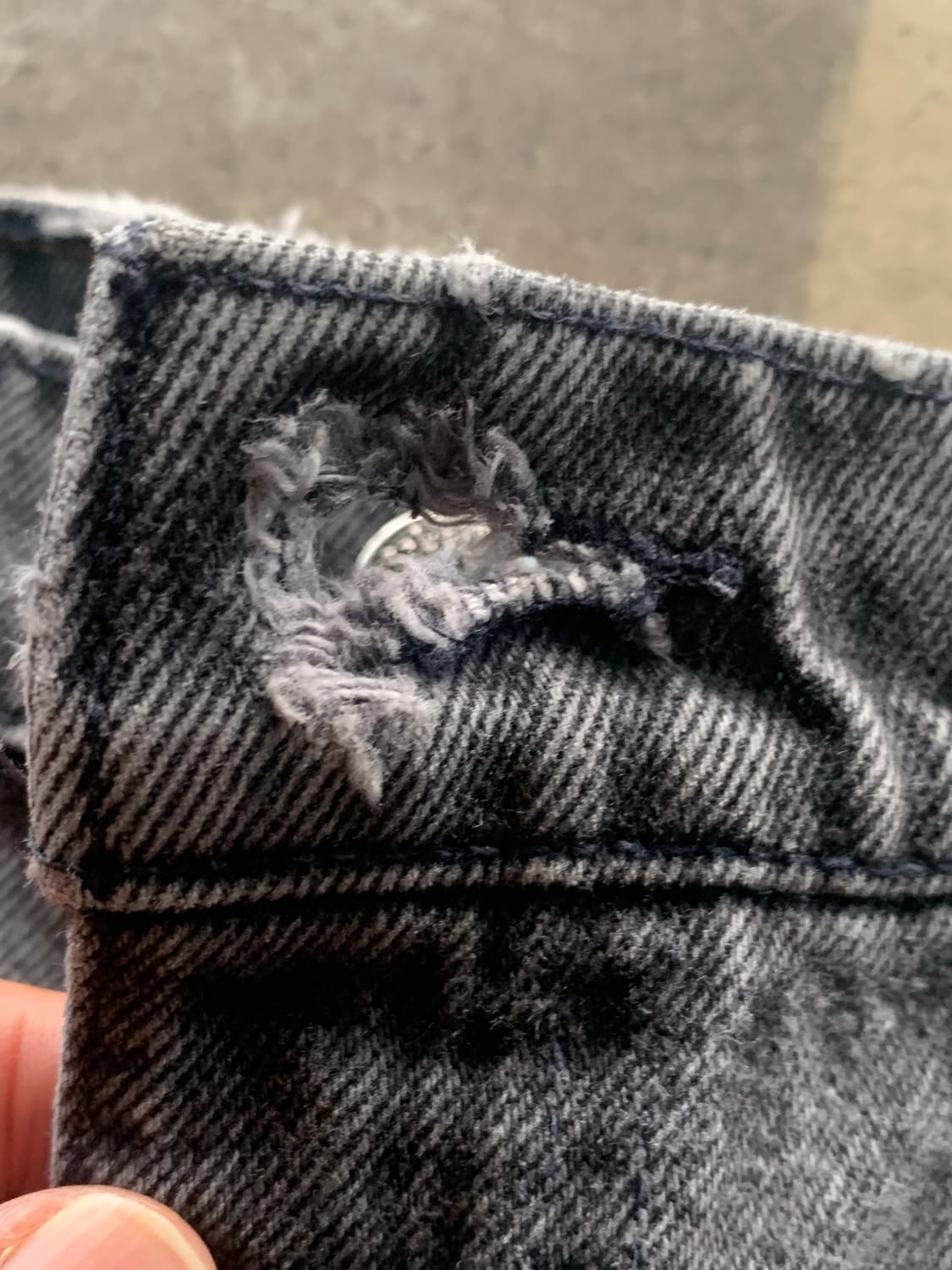 90s 리바이스 505 오렌지탭 블랙 데님팬츠 상품이미지4