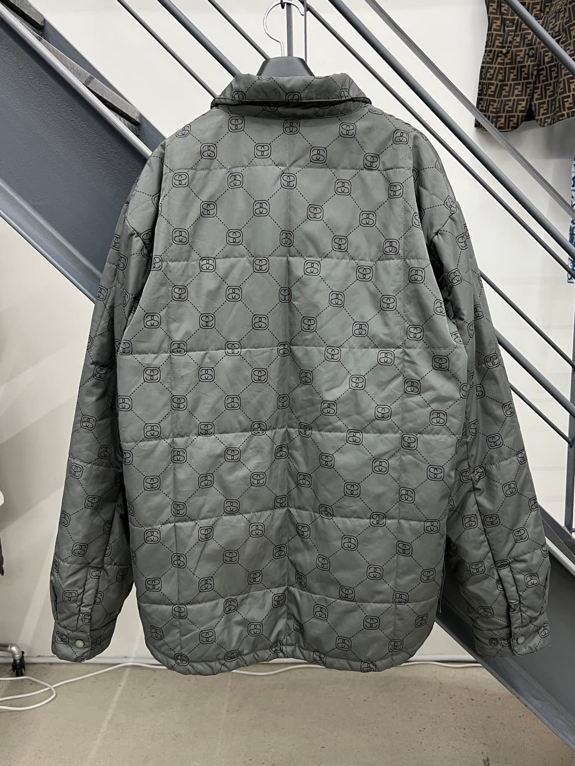 스투시 90s 모노그램 패딩 셔츠 자켓 상품이미지2