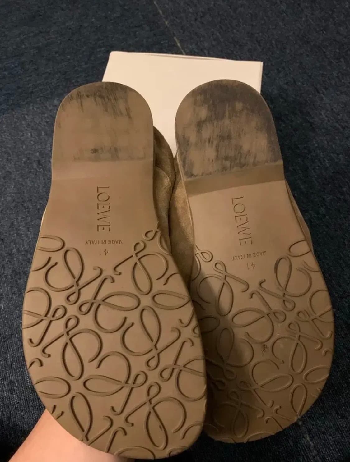 로에베 폴리오 슈게로 41 판매 상품이미지2