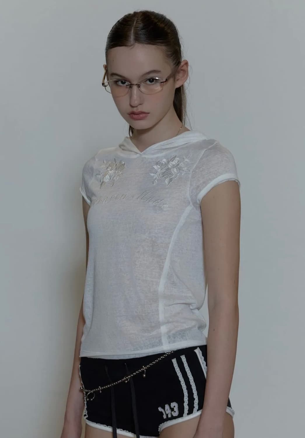 스컬프터 Rose Embroidery Hoodie Tee Ivory 상품이미지1