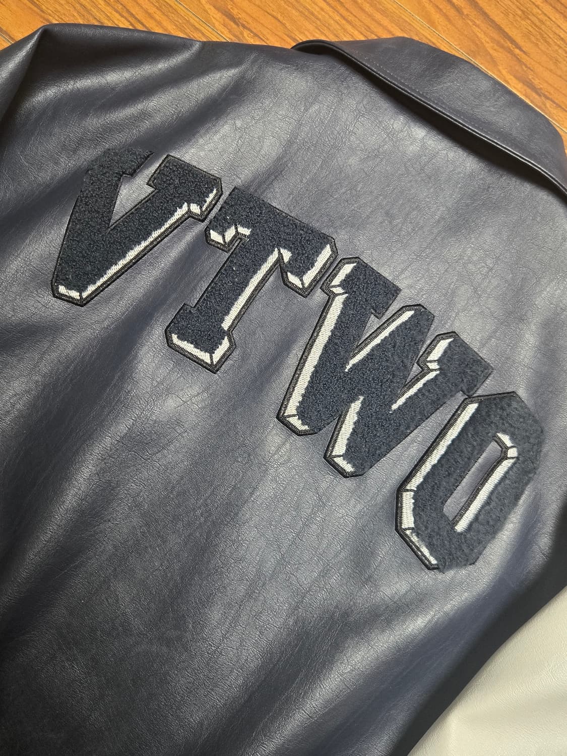 브이투 바시티 자켓 L 상품이미지5