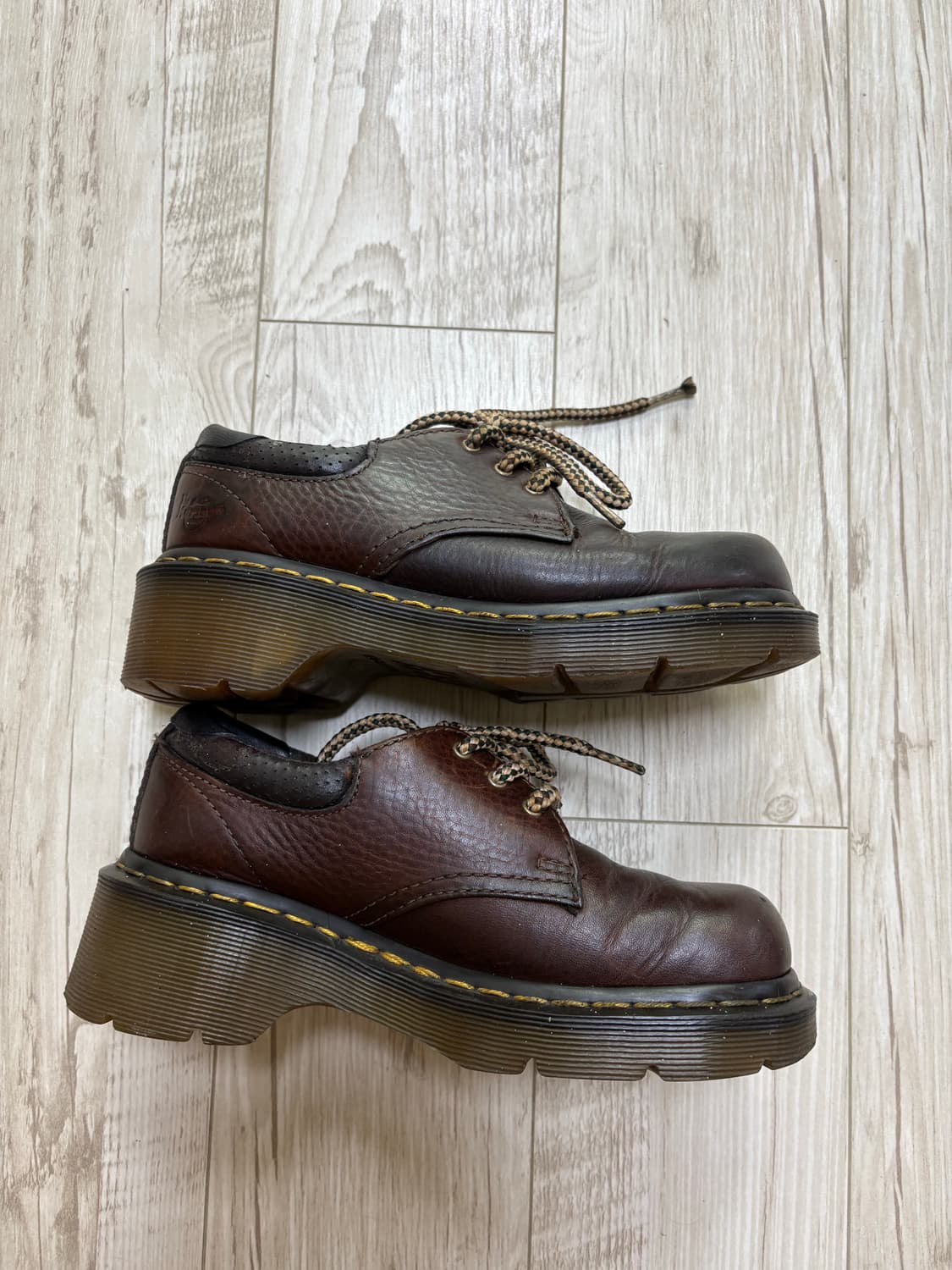 닥터마틴 프란체스카 브라운 230 상품이미지3