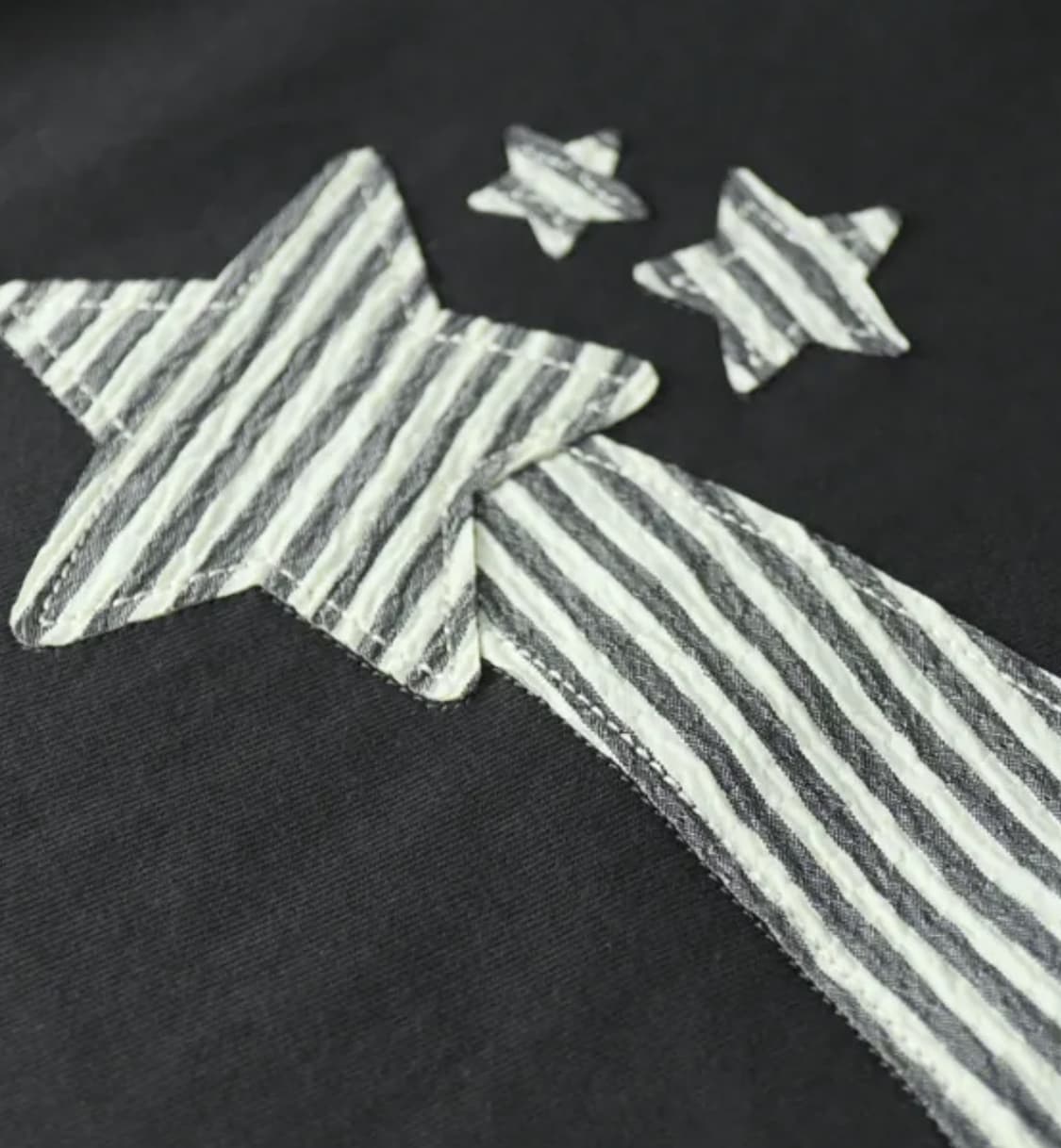 Star Patch Short-sleeved T-shirt (navy) 상품이미지4