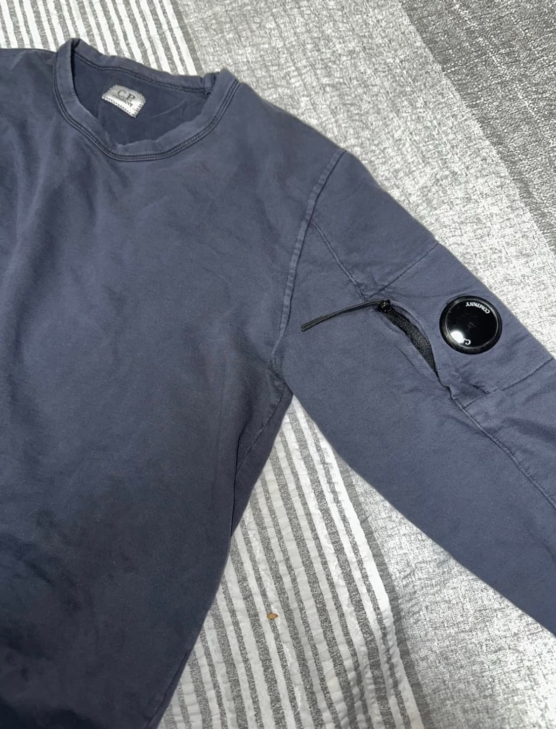 c.p컴퍼니 롱슬리브 상품이미지2