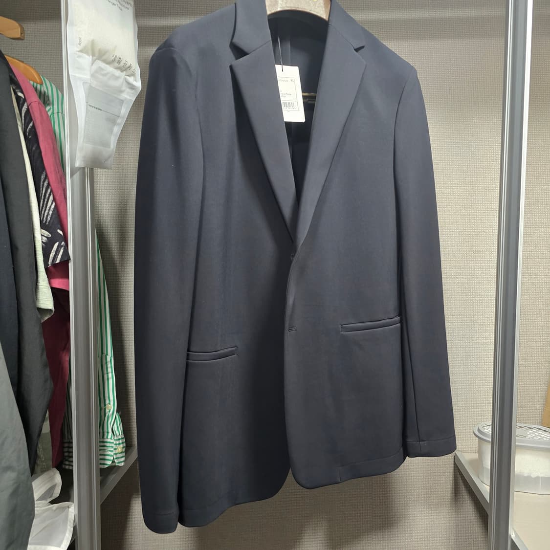 띠어리 프레시젼 폰테 수트 40/31 상품이미지1