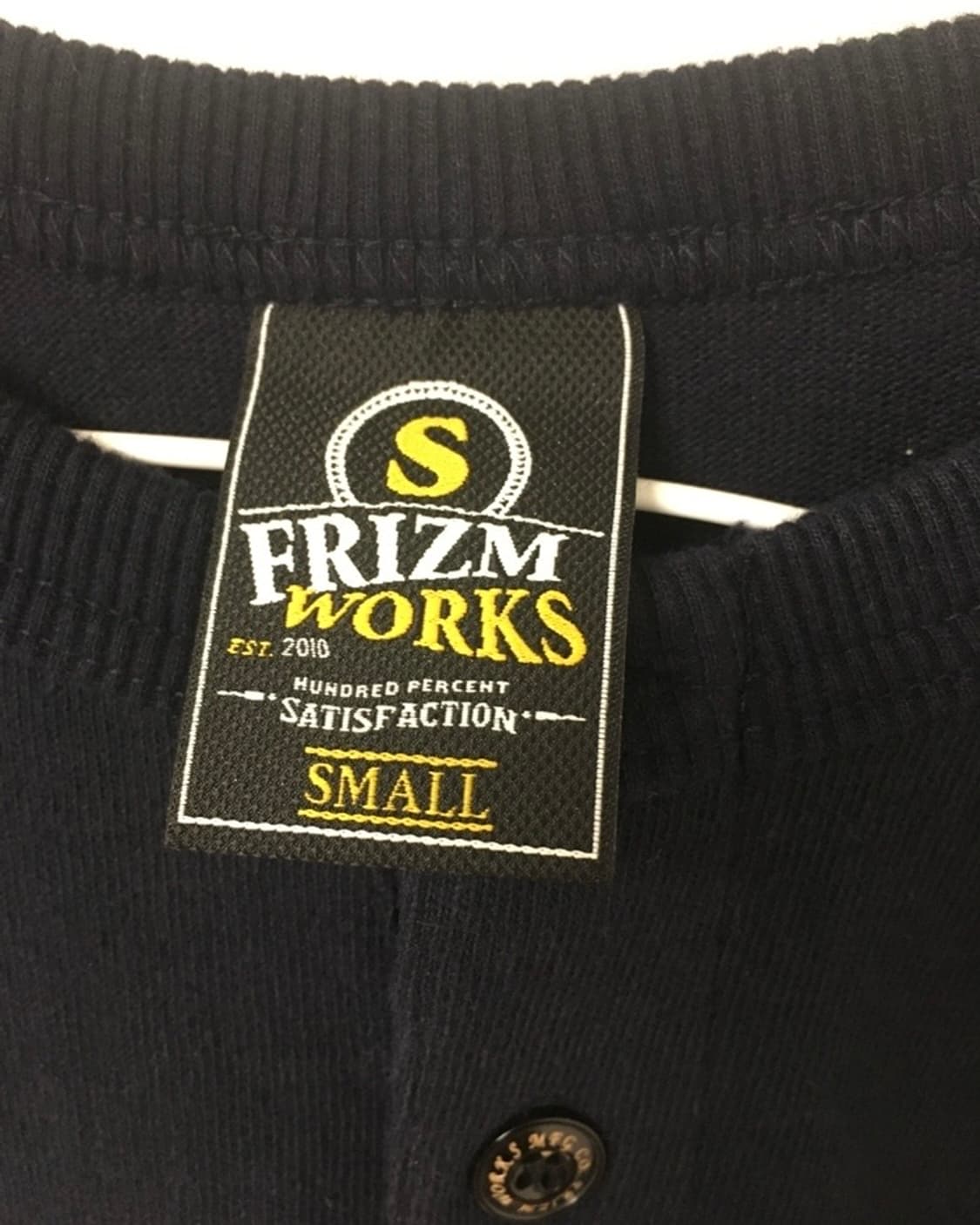 프리즘웍스 10S Soild henley neck tee _ navy 상품이미지5