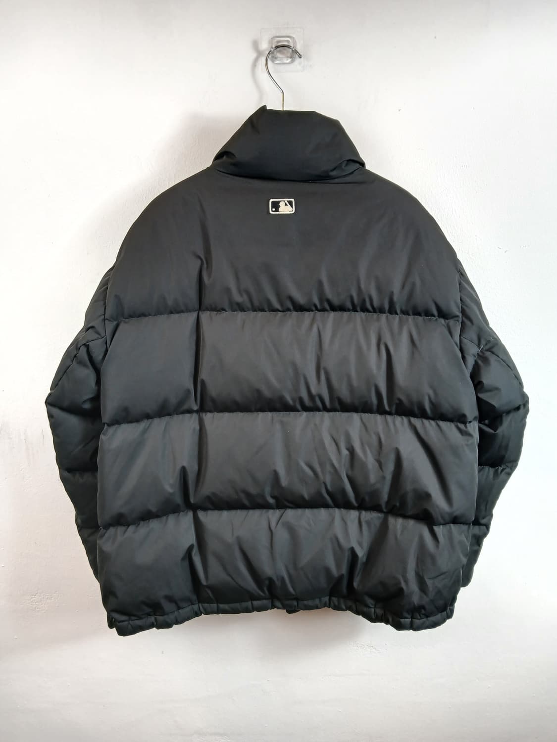 MLB NY 패딩 블랙 85 XS 새제품급 상품이미지4