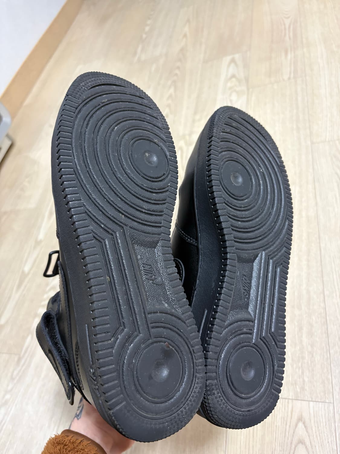 나이키 에어포스1 미드(275)(새 상품 급) 상품이미지4