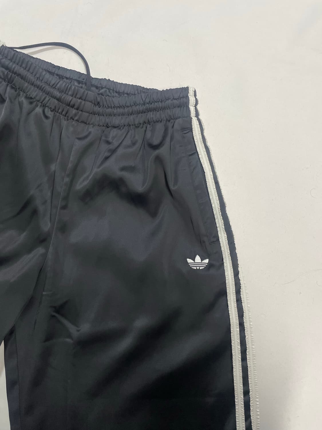 아디다스 와이드 러플 삼선 트랙팬츠 상품이미지4