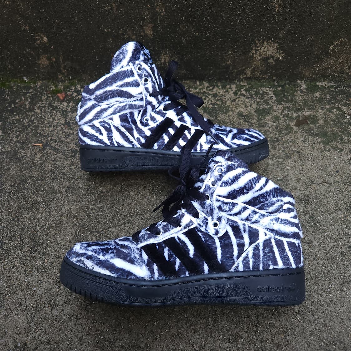 [225] 아디다스 x 제레미스캇 지브라 스니커즈 상품이미지4
