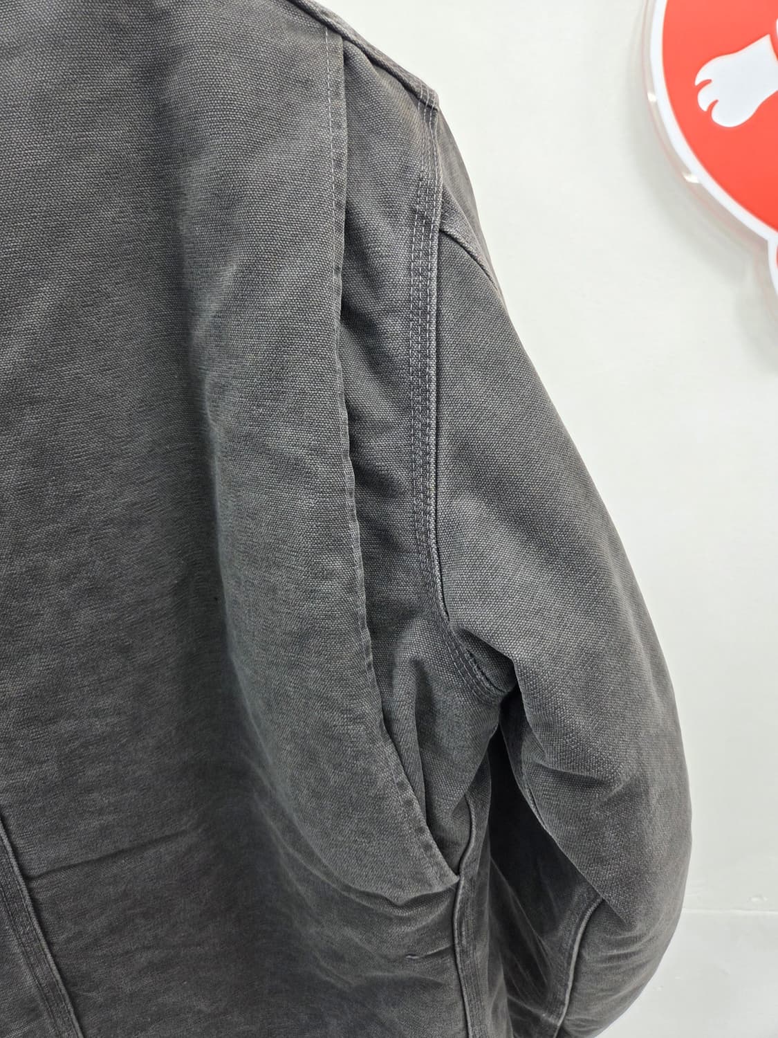 M 칼하트 C26 GVL 샌드스톤 회색  워크 자켓 블랙 상품이미지6