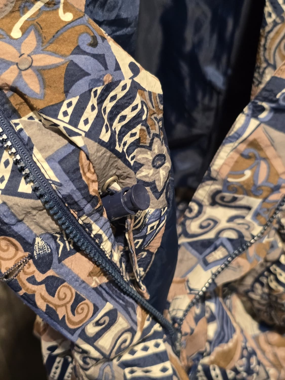 80sGeometricAbstract Pattern Windbreaker 상품이미지7