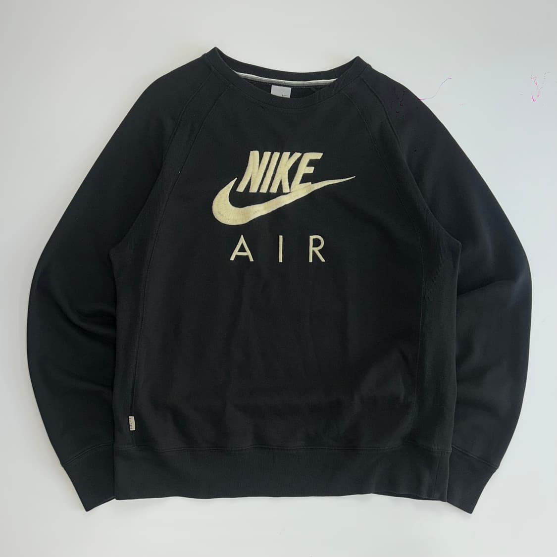 Nike 나이키 에어 아이보리 스우시 블랙 맨투맨 상품이미지3