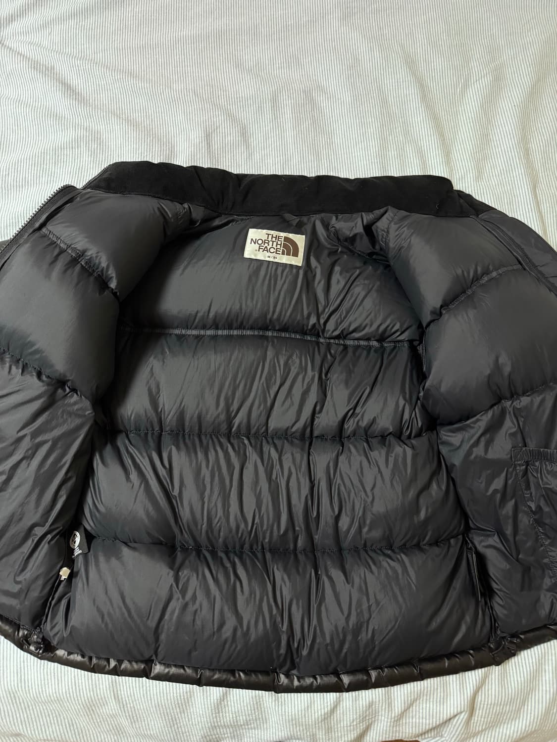 노스페이스 화이트 라벨 노벨티 눕시 다운 자켓 블랙 상품이미지8
