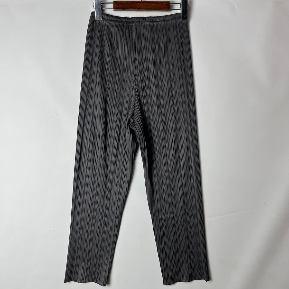 [PLEATS PLEASE] 이세이미야케 플리츠플리즈 블랙 플리츠 팬츠 상품이미지2