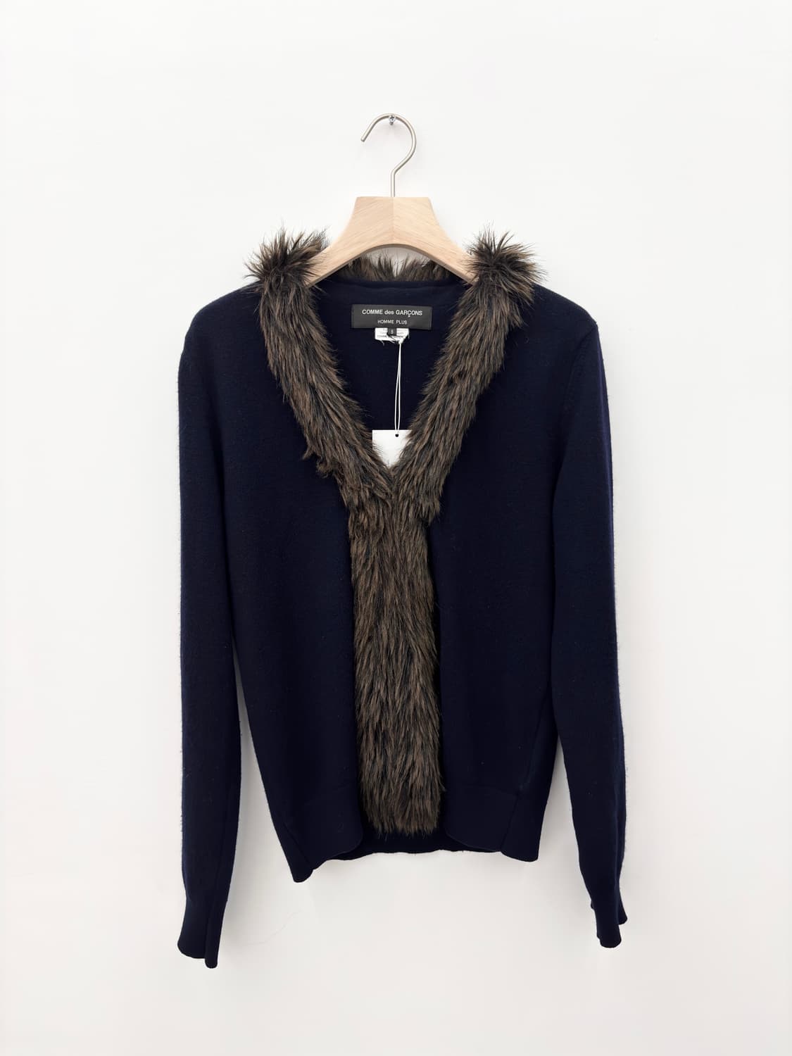 FUR DETAIL KNIT ZIP UP 상품이미지1