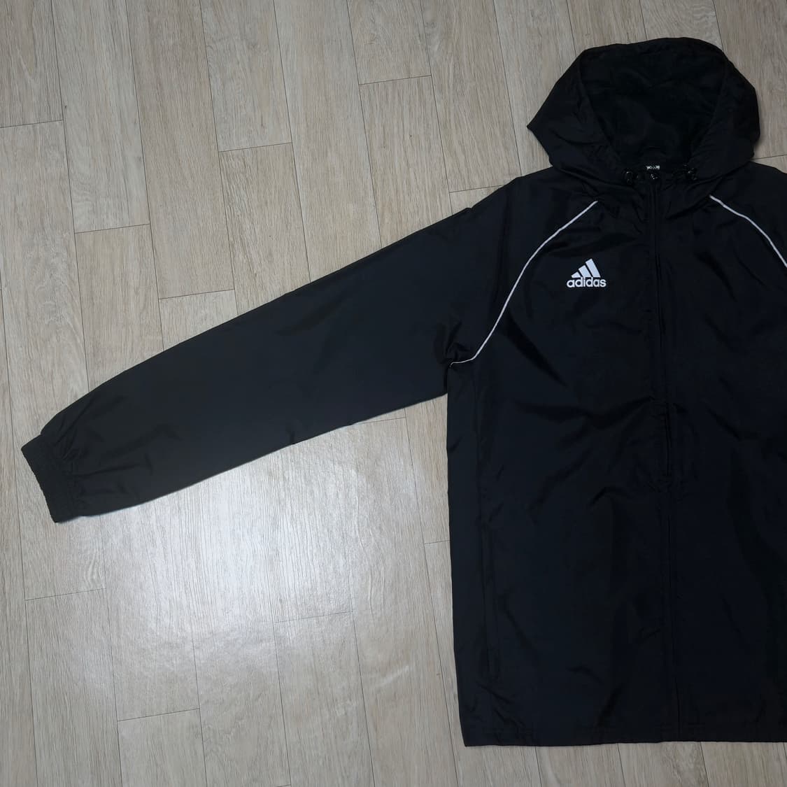 L) 아디다스 삼선 후드 바람막이  블랙 상품이미지5