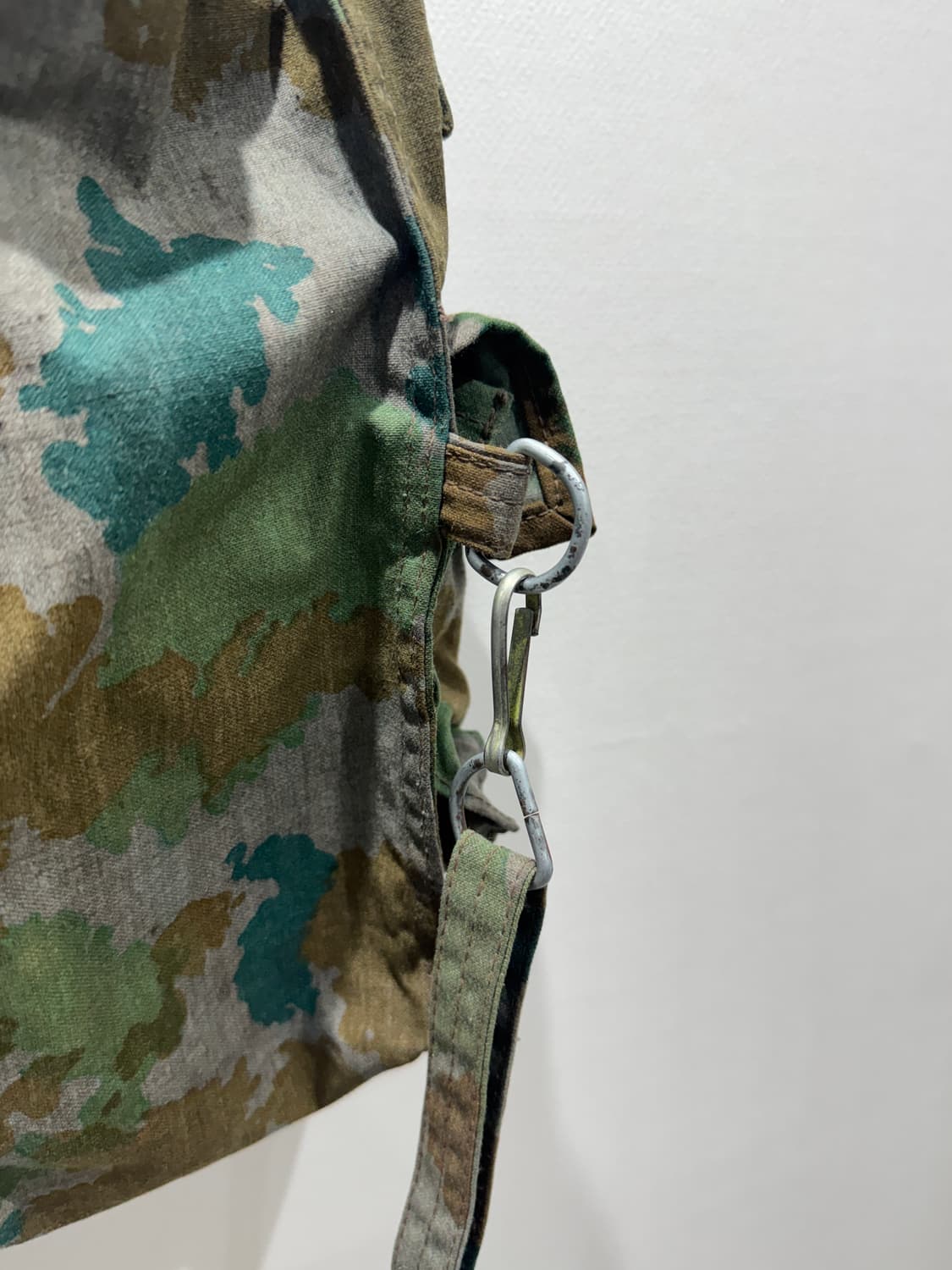 *초레어* 60s 동독군 NVA 가스 마스크 백 상품이미지5