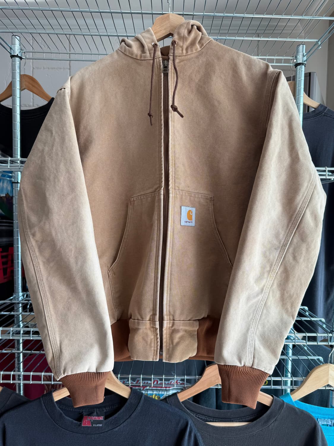 칼하트 Made in USA J03 액티브 자켓 브라운 상품이미지1