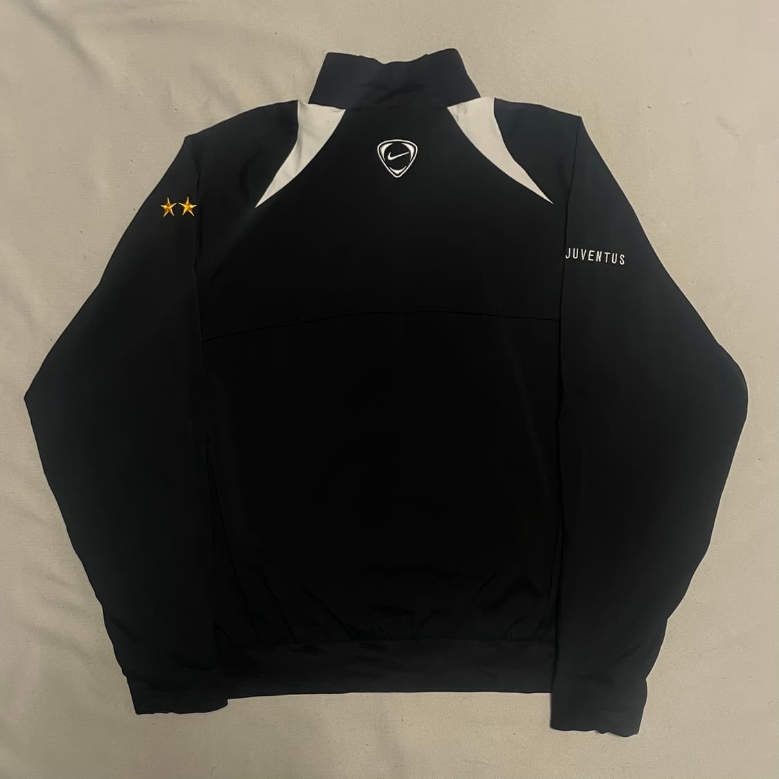 S 나이키 유벤투스 블랙 바람막이 상품이미지3