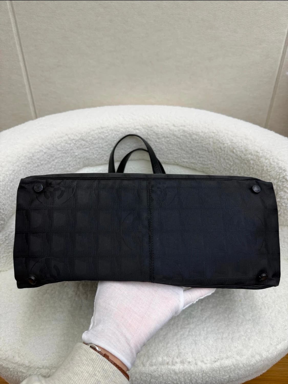 샤넬 블랙 나일론 토트백 상품이미지2