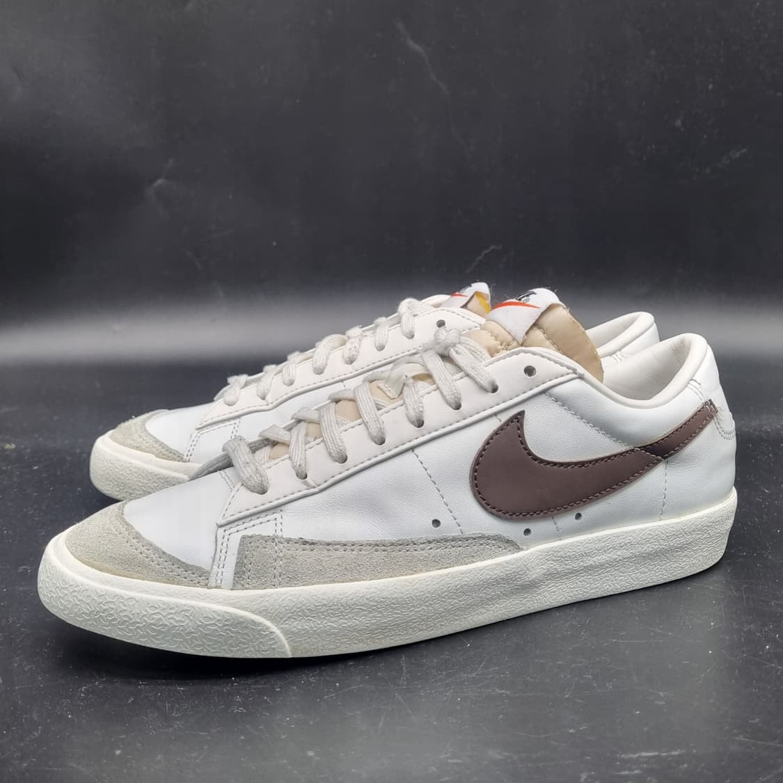 나이키 블레이저 로우77 스니커즈 255 상품이미지1
