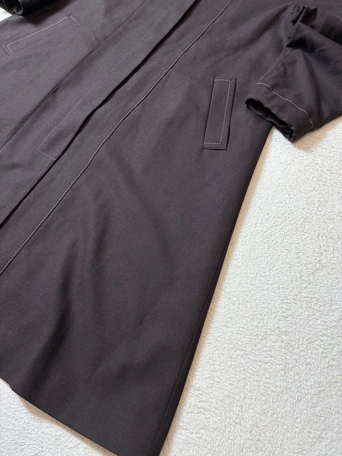 마뗑킴 20ss 스티치 롱 트렌치 코트 PN7157 상품이미지3