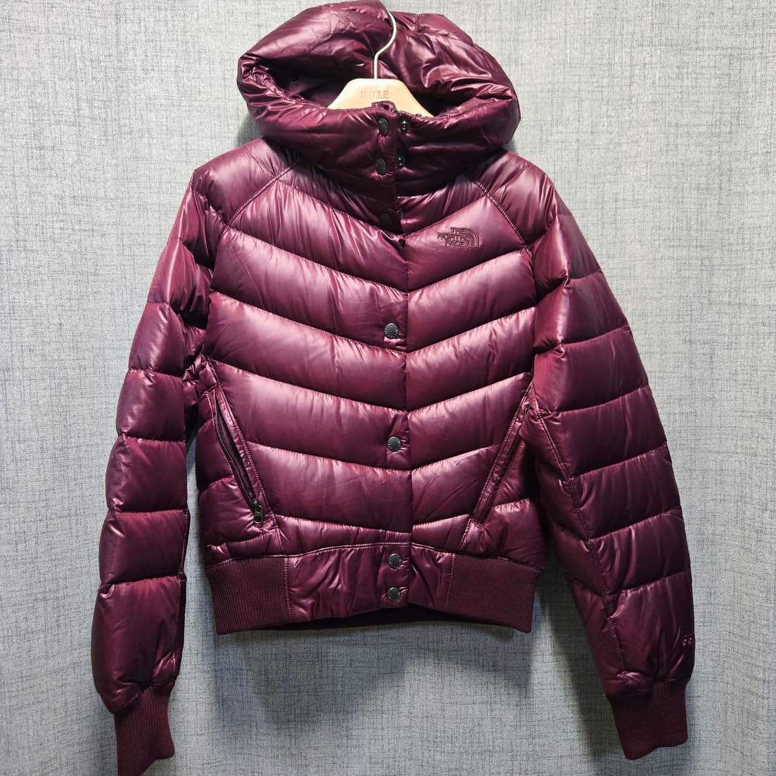 노스페이스 여성 헤이마마붐버 구스 다운 숏패딩  상품이미지1