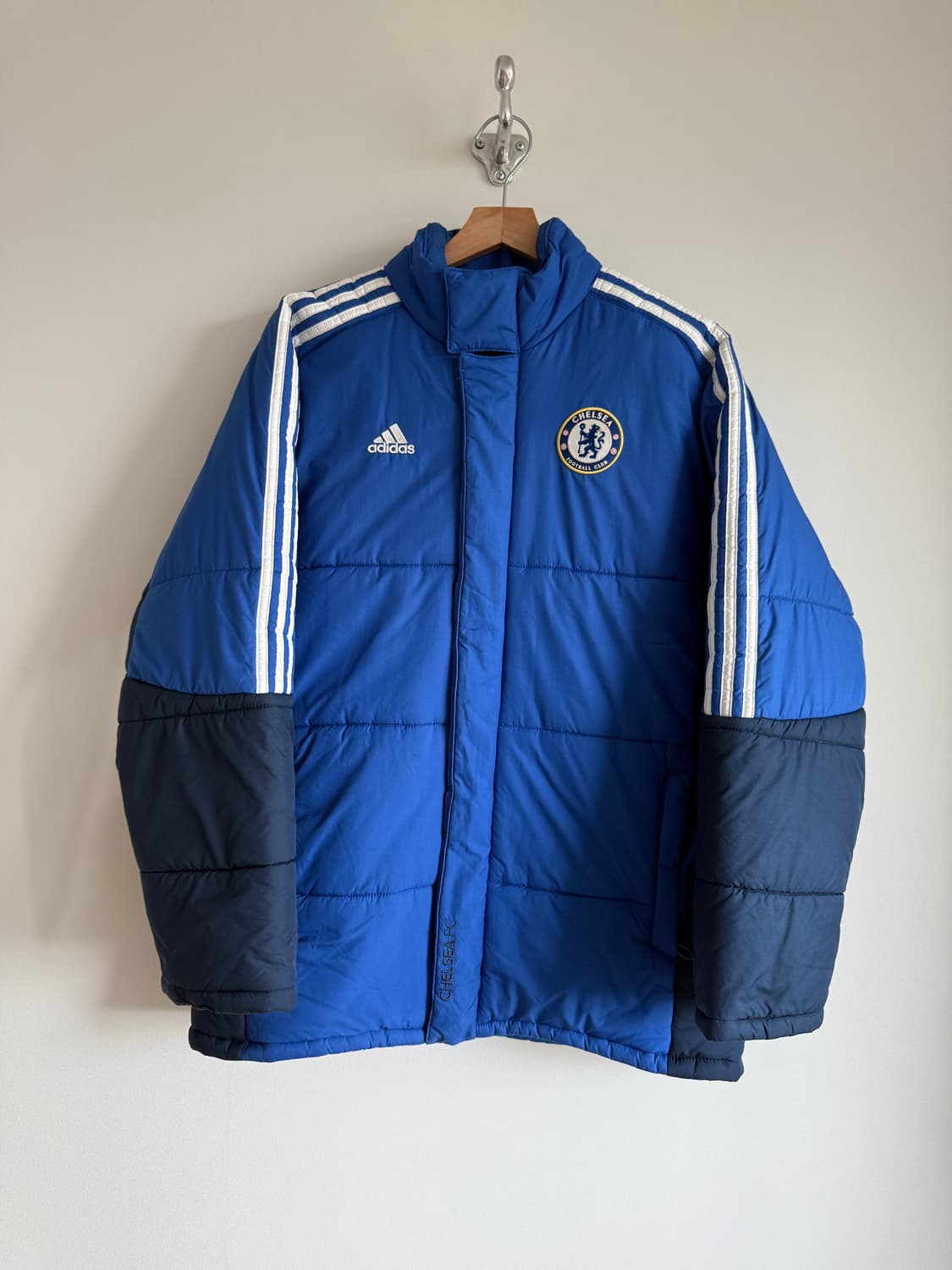 올드 아디다스(adidas) 첼시 패딩(데미지 확인) 상품이미지1