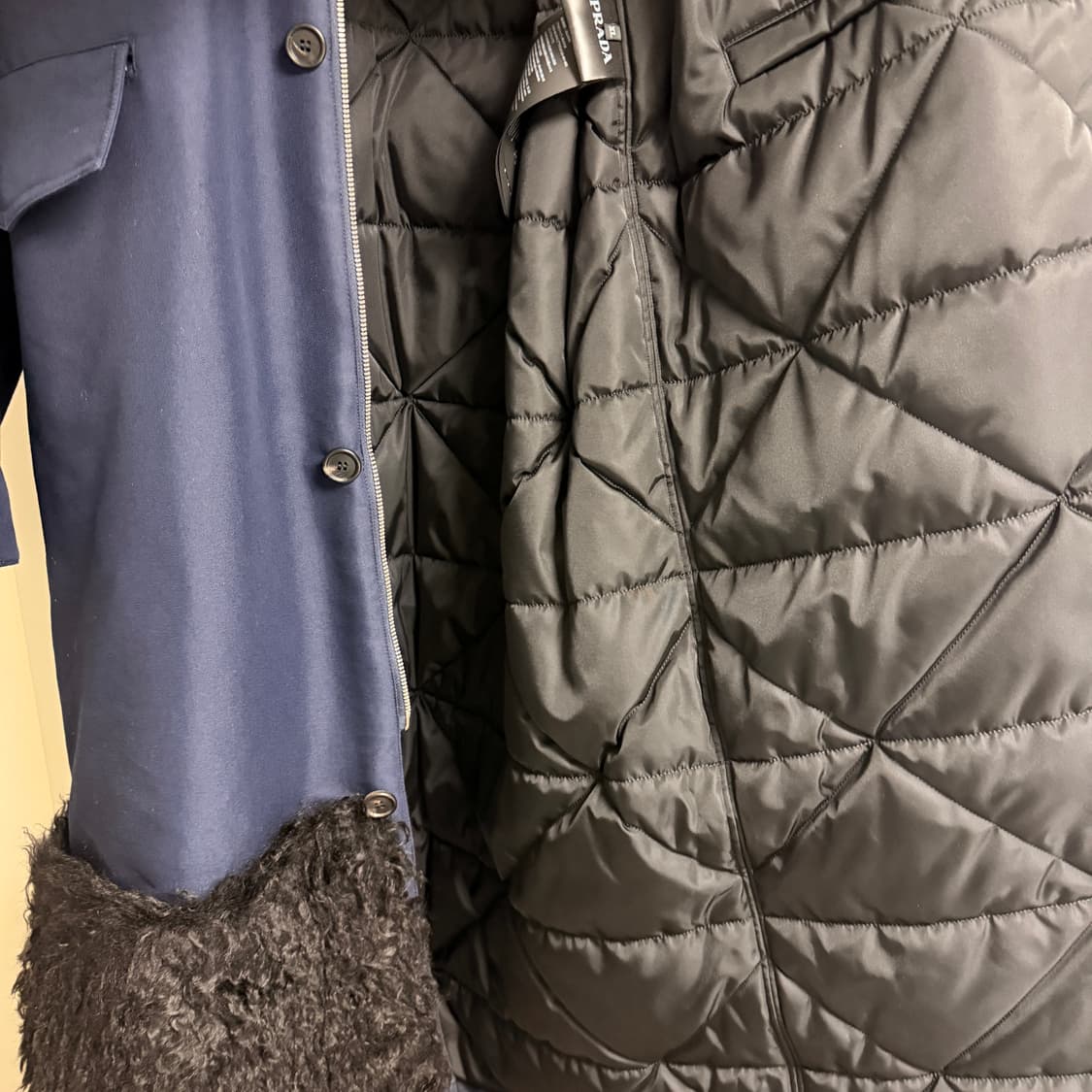 PRADA 프라다 런웨이 패딩 자켓 (파카) 상품이미지5